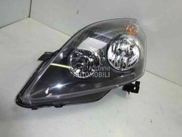 Farovi za Opel Zafira od 2005. do 2011. god.