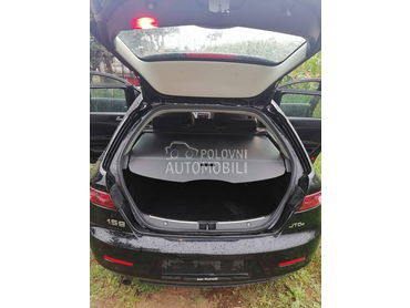 Roletna gepeka za Alfa Romeo 159 od 2005. do 2011. god.