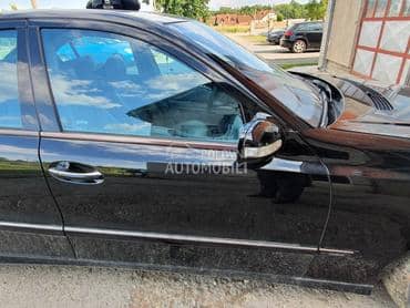 Vrata prednja desna za Mercedes Benz E 200, E 220, E 230 ... od 2002. do 2008. god.