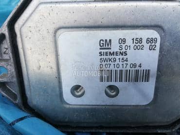 Kompjuter motora oznaka Z18 XE za Opel Astra G, Vectra B od 2000. do 2004. god.