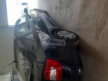 stop svetla za Škoda Rapid od 2012. do 2018. god.