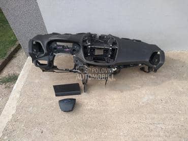 tabla sa air-beg za Ford Kuga od 2017. do 2019. god.