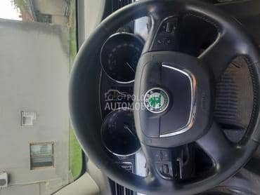 volan sa komandama za Škoda Superb od 2008. do 2014. god.