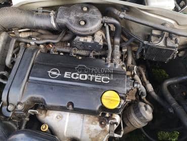 Opel Corsa C 1.2 2002. god. -  kompletan auto u delovima