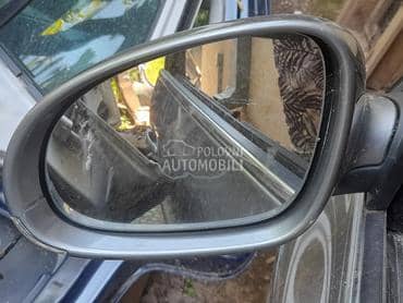 levi retrovizor sa migavcem za Volkswagen Passat B5.5