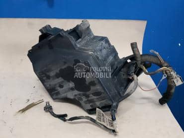 Kutija osigurača za Opel Corsa C od 2000. do 2006. god.