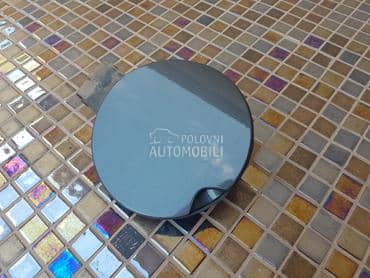 Poklopac rezervoara za Peugeot 207