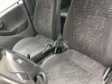 Sedište za Opel Corsa C od 2000. do 2006. god.