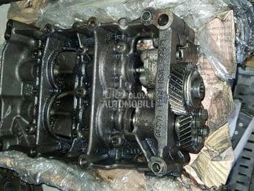 ULJNA PUMPA 2.0 TDI za Volkswagen Golf 5, Golf Plus, Jetta ... od 2003. do 2008. god.