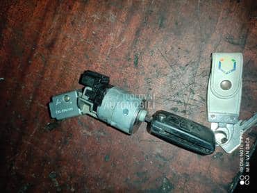 Kontakt brava sa ključem za Fiat Ulysse od 2006. do 2012. god.