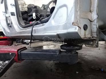 Prag za Opel Corsa E od 2014. do 2019. god.