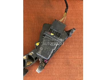 Pedala gasa 3.0 tdi za Audi A6 od 2004. do 2008. god.