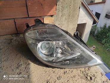 Far xenon za Citroen C8 od 2002. do 2012. god.