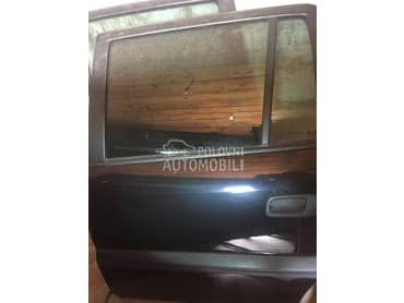 zadnja leva vrata za Opel Zafira