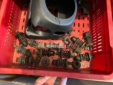 zub haube za Opel Corsa C od 1998. do 2007. god.