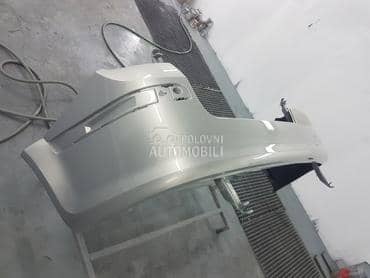 Zadnji branik Novi u bojama za Opel Astra H od 2004. do 2010. god.