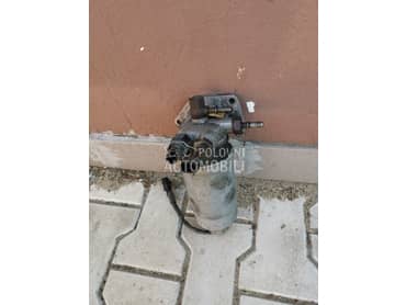nosac filtera goriva za Hyundai Santa Fe od 2001. do 2006. god.