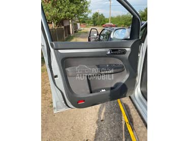 Krilo za Volkswagen Touran od 2001. do 2005. god.