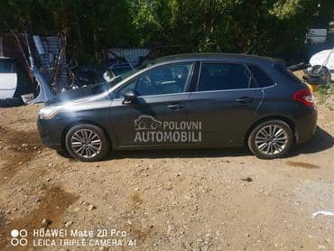 Citroen C4 -  kompletan auto u delovima