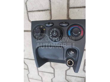 komanda ventilacije za Hyundai Santa Fe od 2001. do 2006. god.