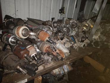 poluosovine za Toyota Yaris od 2006. do 2018. god.