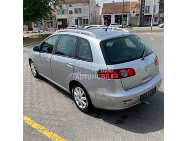 Fiat Croma -  kompletan auto u delovima