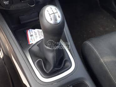 Enterijer megan 3 za Renault Megane