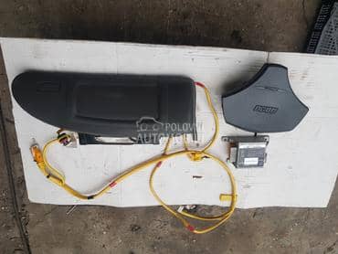 AIRBAG VOZ SUV SA CENTRALOM za Fiat Punto od 1993. do 1999. god.