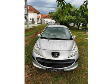 Kompletan auto u delovima za Peugeot 207