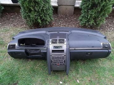 Tabla i airbag za Peugeot 407 od 2004. do 2009. god.