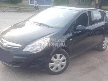 Opel Corsa D 2013. god. -  kompletan auto u delovima