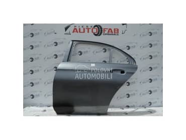 Zadnja leva vrata W213 LIMUZ za Mercedes Benz E Klasa od 2017. do 2021. god.