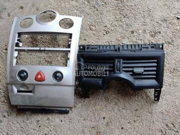 Delovi enterijera za Renault Megane od 2002. do 2009. god.