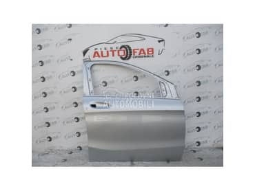 Prednja desna vrata W246 za Mercedes Benz B Klasa od 2011. do 2018. god.