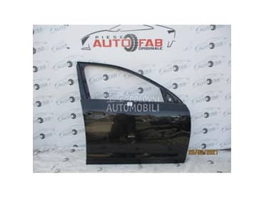 Prednja desna vrata za Škoda Octavia od 2013. do 2019. god.