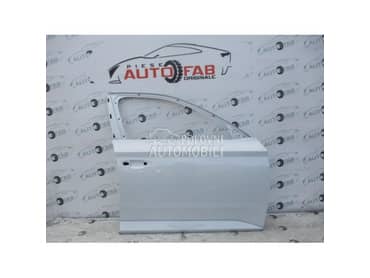 Prednja desna vrata za Škoda Superb od 2015. do 2021. god.