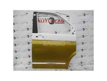 Prednja desna  vrata  T6