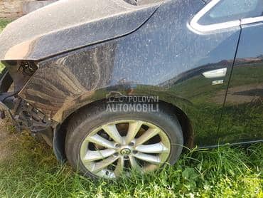 Prednje levo krilo za Opel Astra J od 2009. do 2016. god.