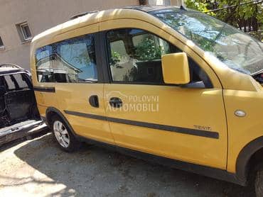 Kompletan auto u delovima za Opel Combo od 2002. do 2009. god.