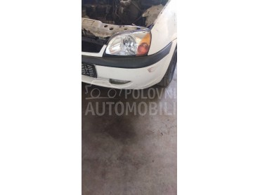 Levi far za Ford Fiesta od 2000. do 2001. god.