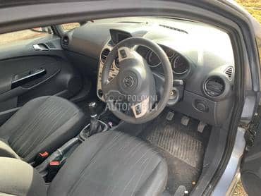 KM sat za Opel Corsa D od 2006. do 2012. god.