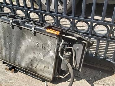 PRSA HLADNJACI VENTILATOR za Peugeot 206