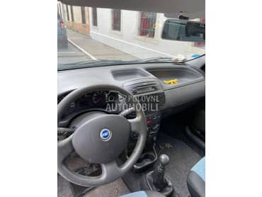 Ablender za Fiat Punto od 2003. do 2010. god.