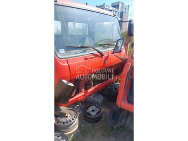 Kabina Mercedes 1213 i slicno