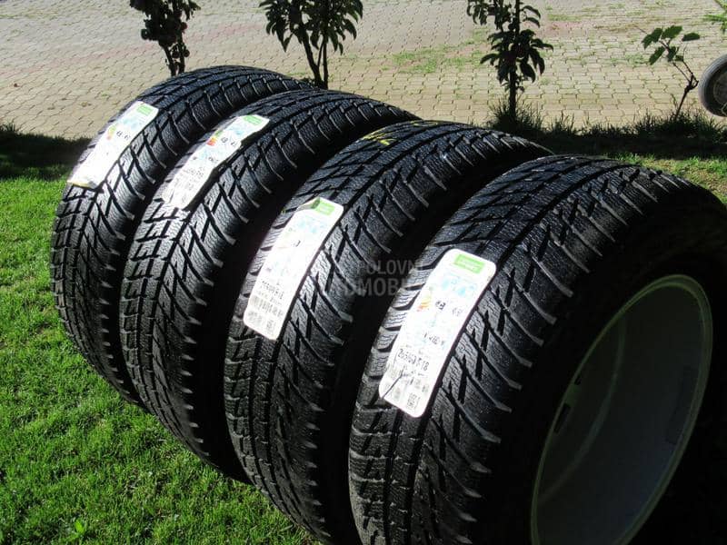 Nokian 265/60 R18 Zimska