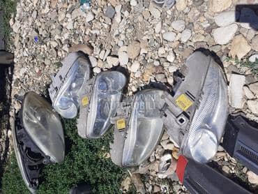 farovi za Alfa Romeo 147 od 2001. do 2004. god.