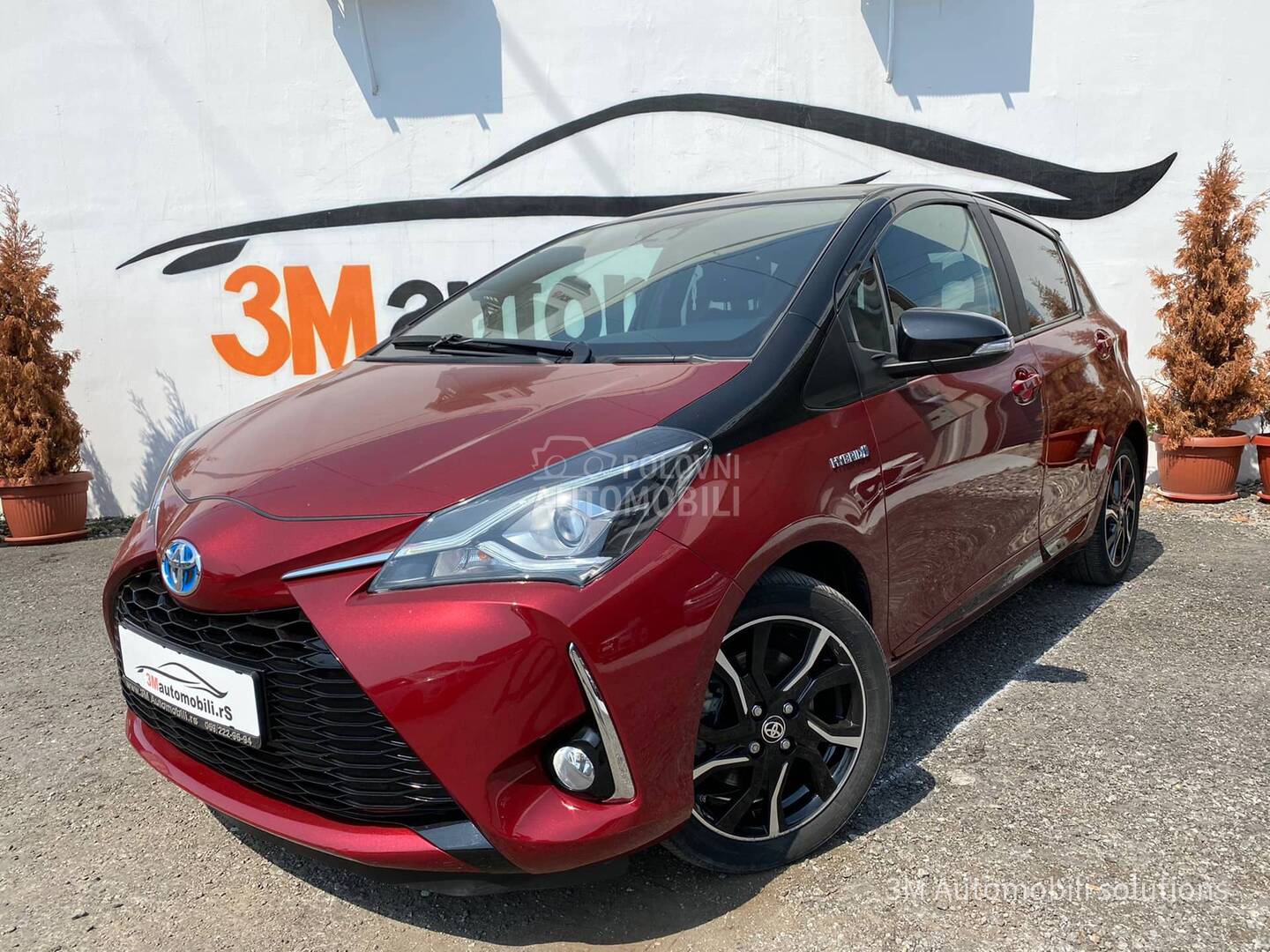 Toyota Yaris Hybrid/100h Polovni Automobili