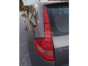 Stop svetla za Citroen C4 od 2004. do 2010. god.