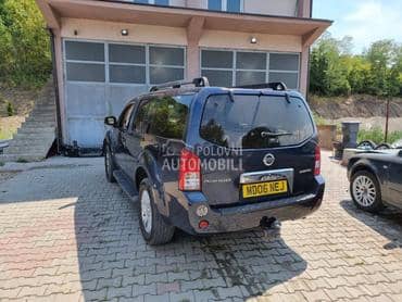 Pathfinder u delovima za Nissan Pathfinder od 2004. do 2010. god.
