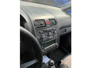 Bregasta osovina za Volkswagen Touran od 2004. do 2005. god.